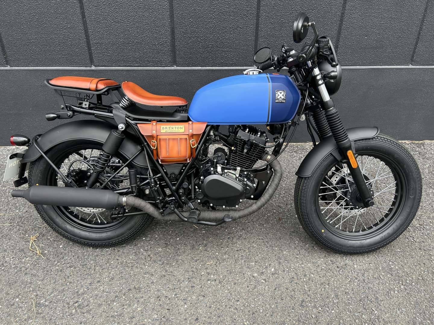 ’71 デザートスクランブラー125